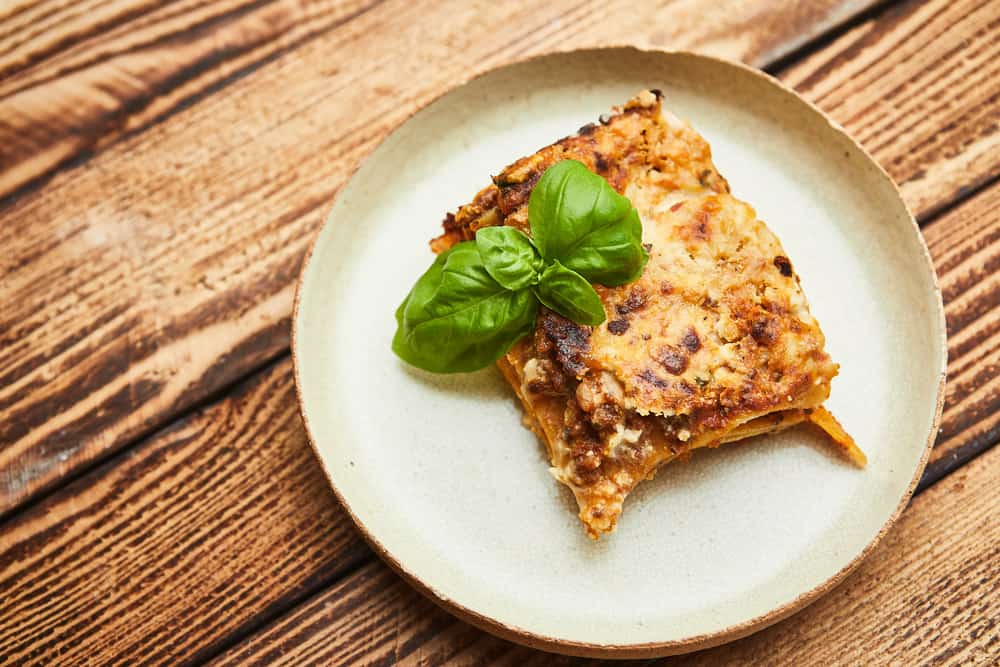 Vegane Lasagne mit Bolognese und Béchamelsauce