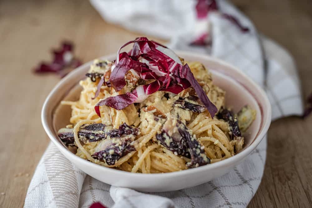 Radicchio mit lauwarmem Linsensalat