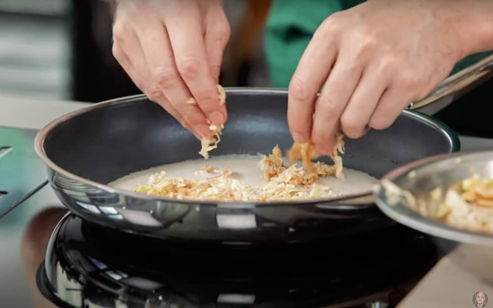 Pancakes mit Barbecue-Chinakohl