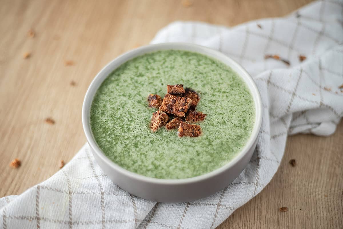 Brennnessel-Creme-Suppe