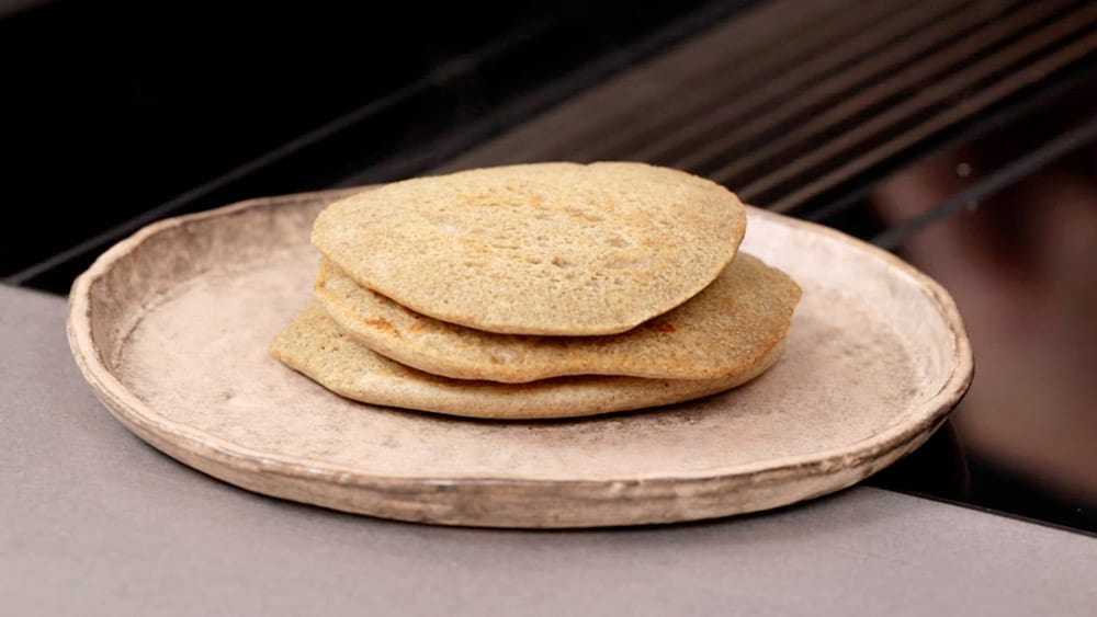 Zubereitung Pancakes mit Paprika-Lachs