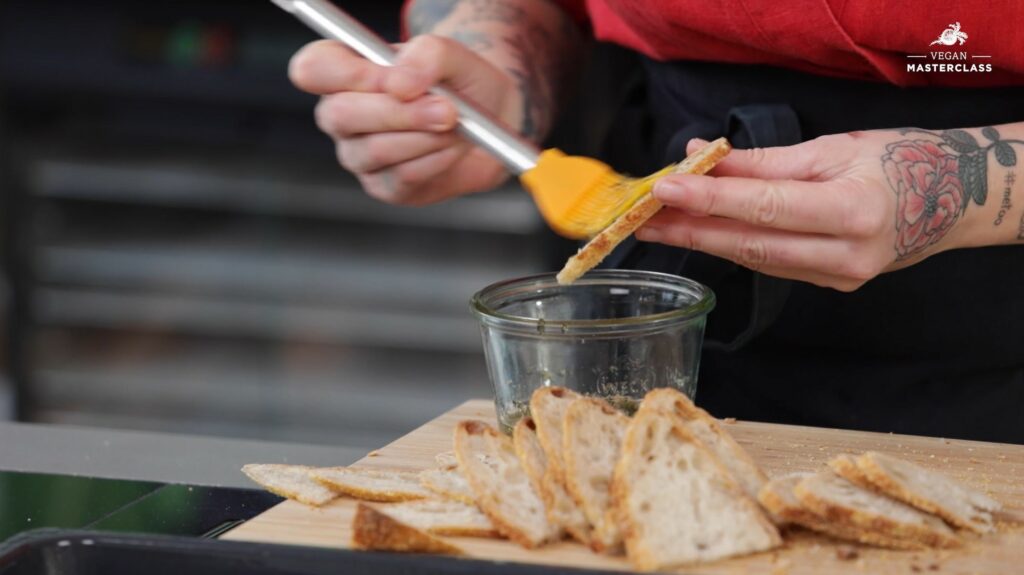 Brotchips selber machen einölen