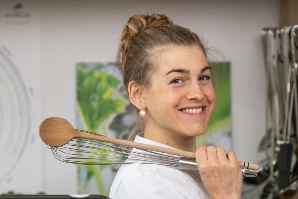 Estella Schweizer