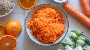 Veganer glutenfrei Karottenkuchen Vorbereitung