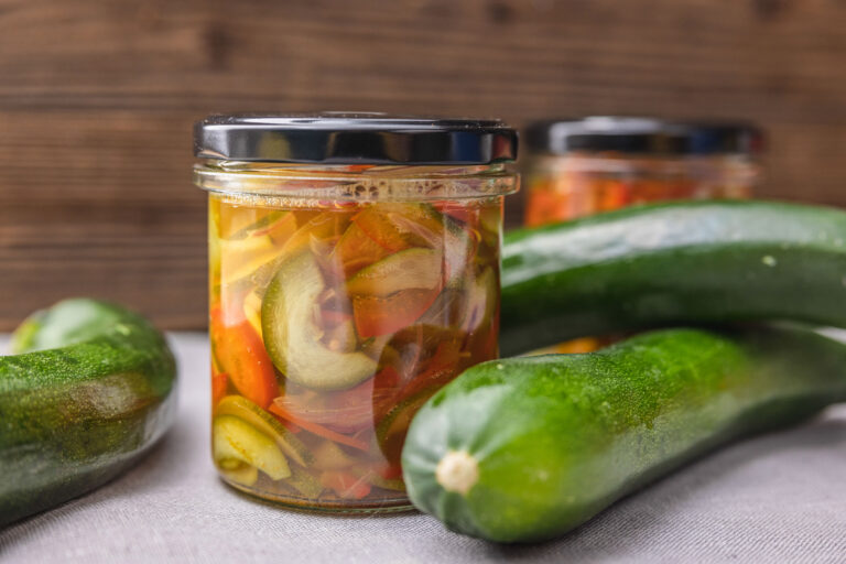 Zucchini-Paprika süß-sauer