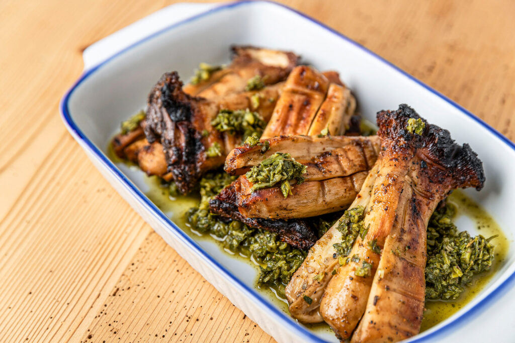 BBQ-Rub-Pilze mit Chimichurri