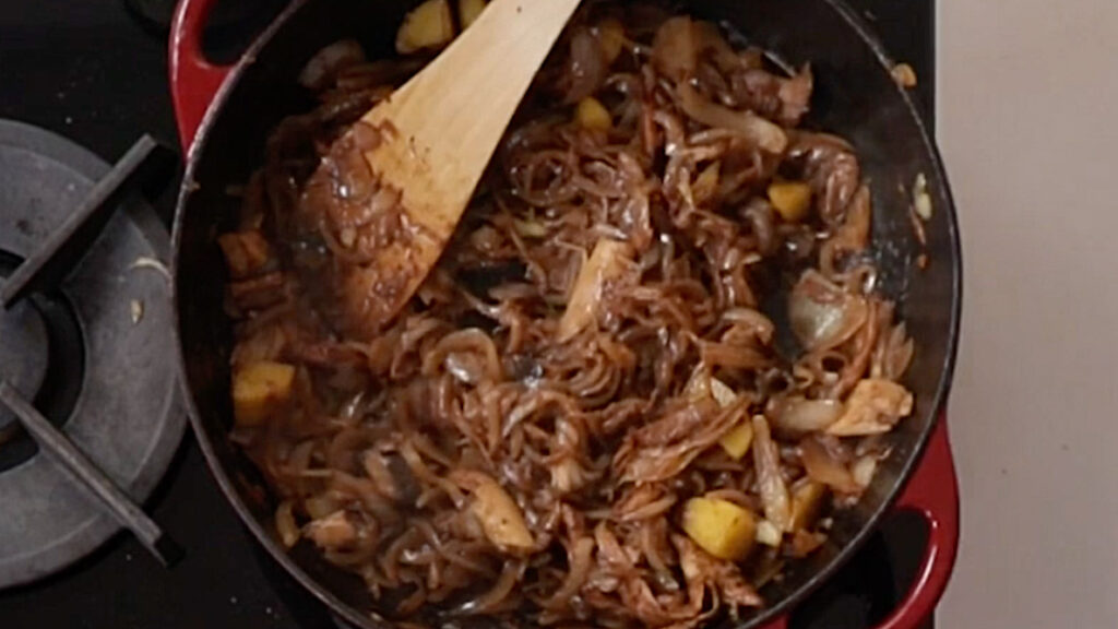 Zubereitung veganes Gulasch