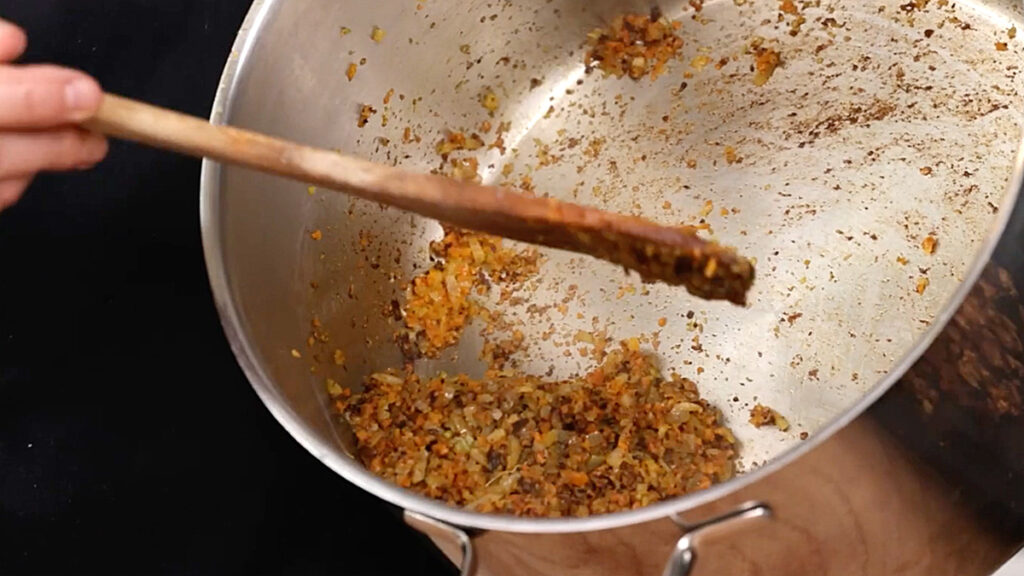Zubereitung vegane Bolognese